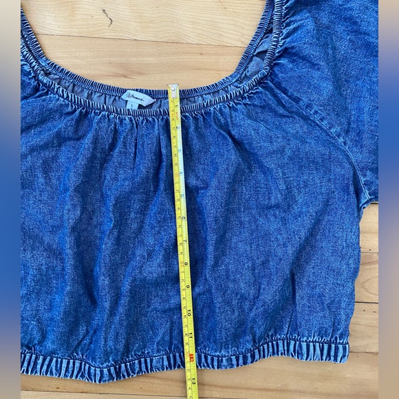 2/$25 🛍️ Reitmans Blue Denim Blouse - Picture 5 of 6